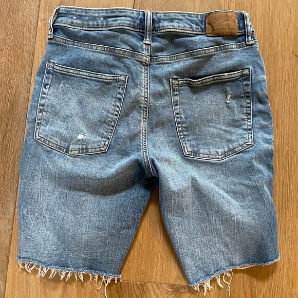 American Eagle Outfitters Blue Distressed Jean Shorts size 32 - Picture 2 of 4